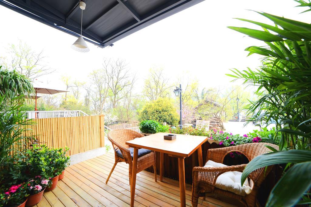 Hangzhou Puyu Travelling With Hotel Bagian luar foto