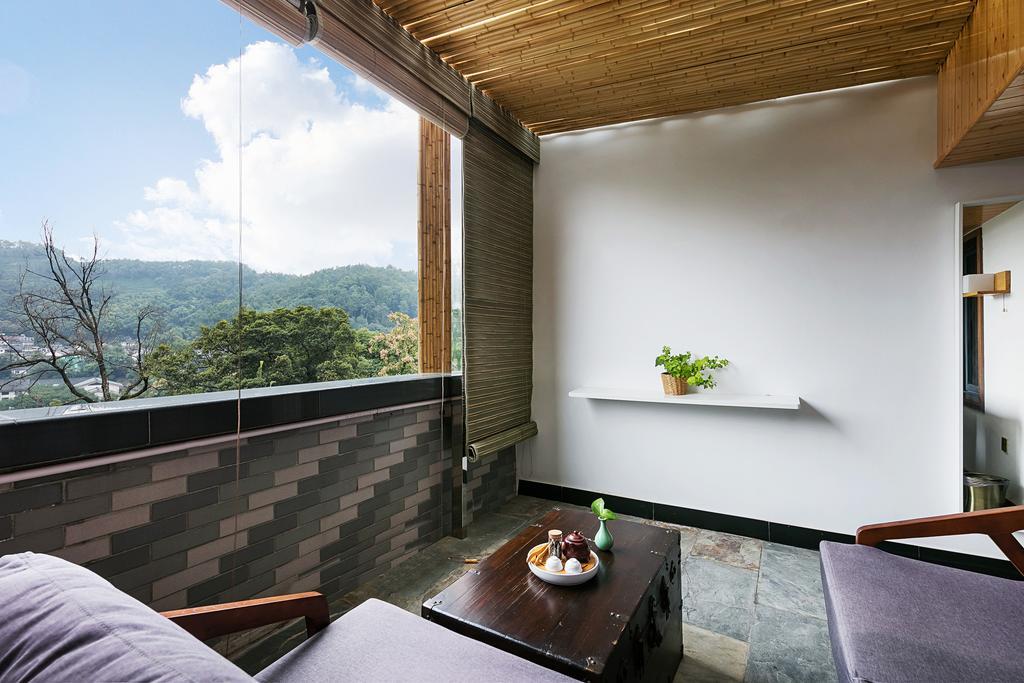 Hangzhou Puyu Travelling With Hotel Bagian luar foto