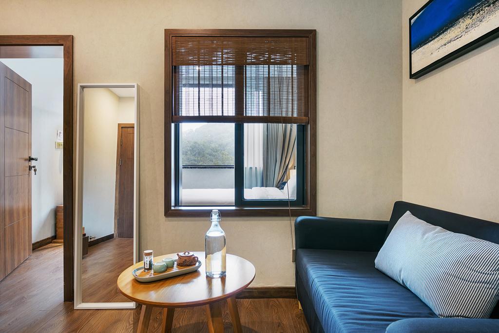 Hangzhou Puyu Travelling With Hotel Bagian luar foto